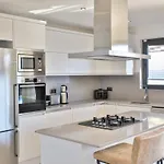 Modern 4 Bedroom With Sea Views & Salt-water Pool Vila Kaş