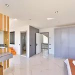 Modern 4 Bedroom With Sea Views & Salt-water Pool Vila Kaş