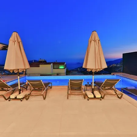 Modern 4 Bedroom With Sea Views & Salt-water Pool * Kas